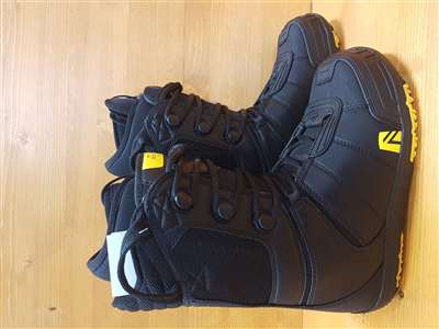 Scarponi da snowboard NIEDECKER usati