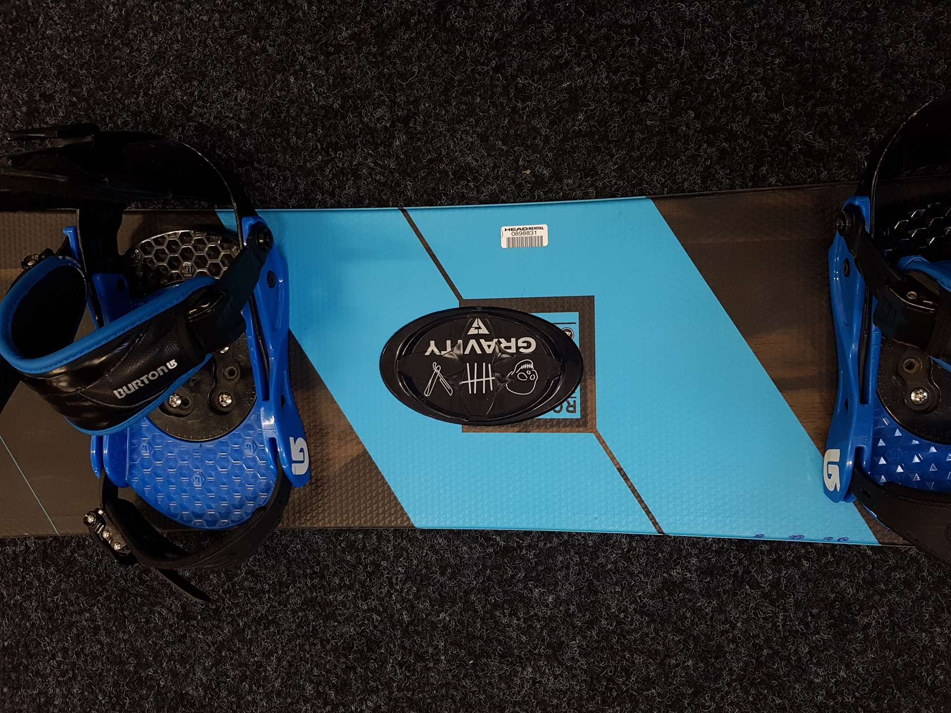 Snowboard HEAD Rocka 4D d'occasion + fixations Burton taille S