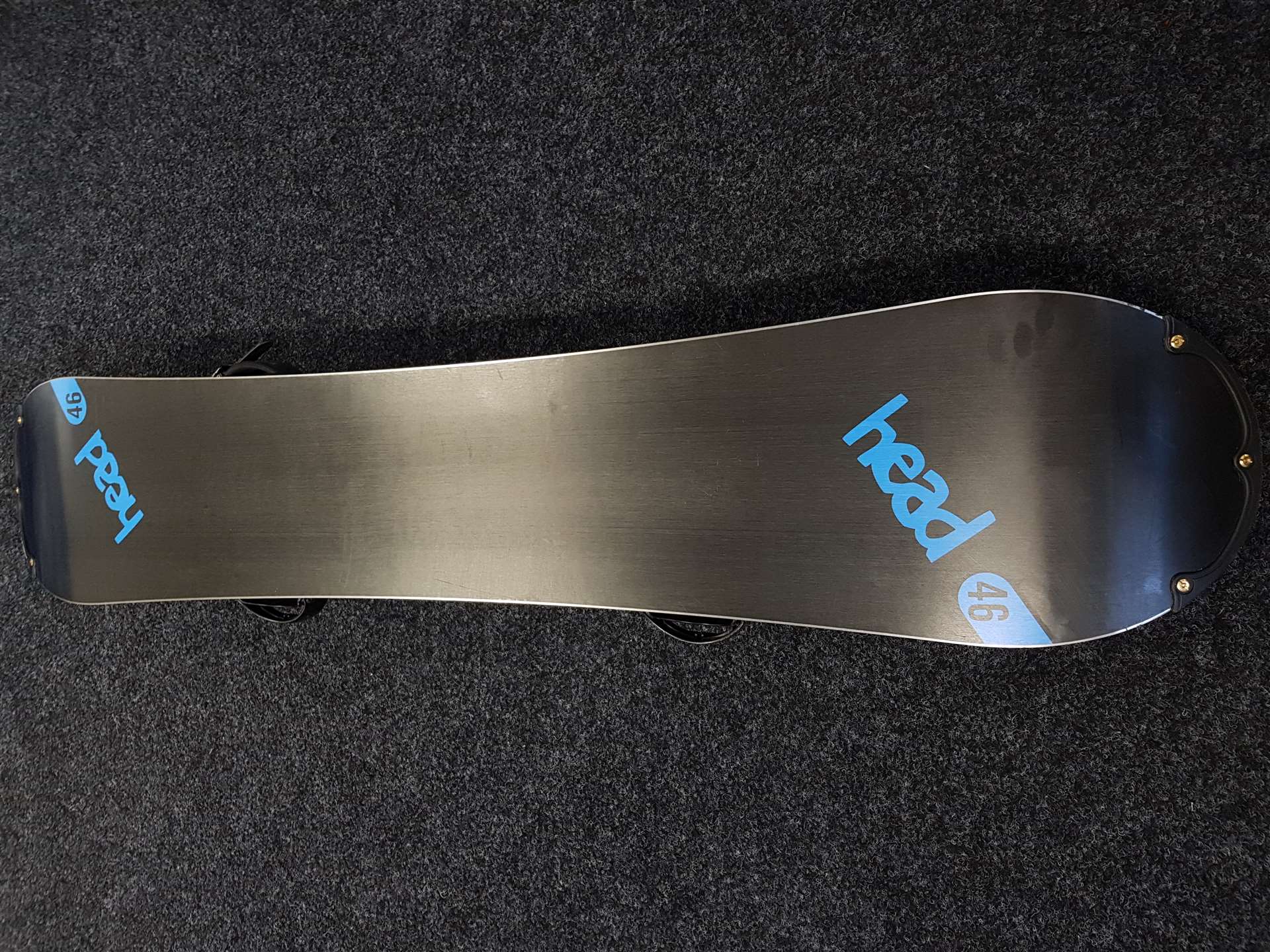 Snowboard HEAD Rocka 4D d'occasion + fixations Burton taille S