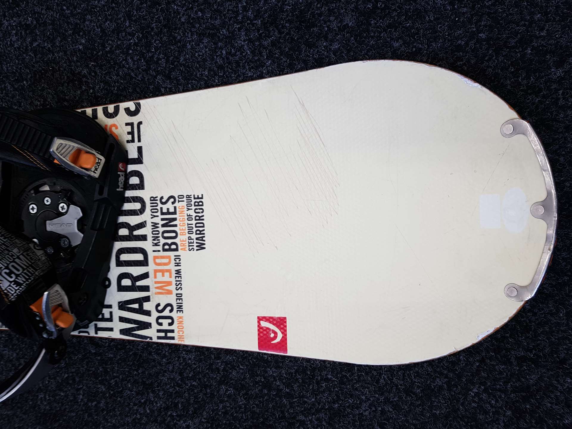 Použitý snowboard HEAD Knochen 63 + vázání Head velikost L