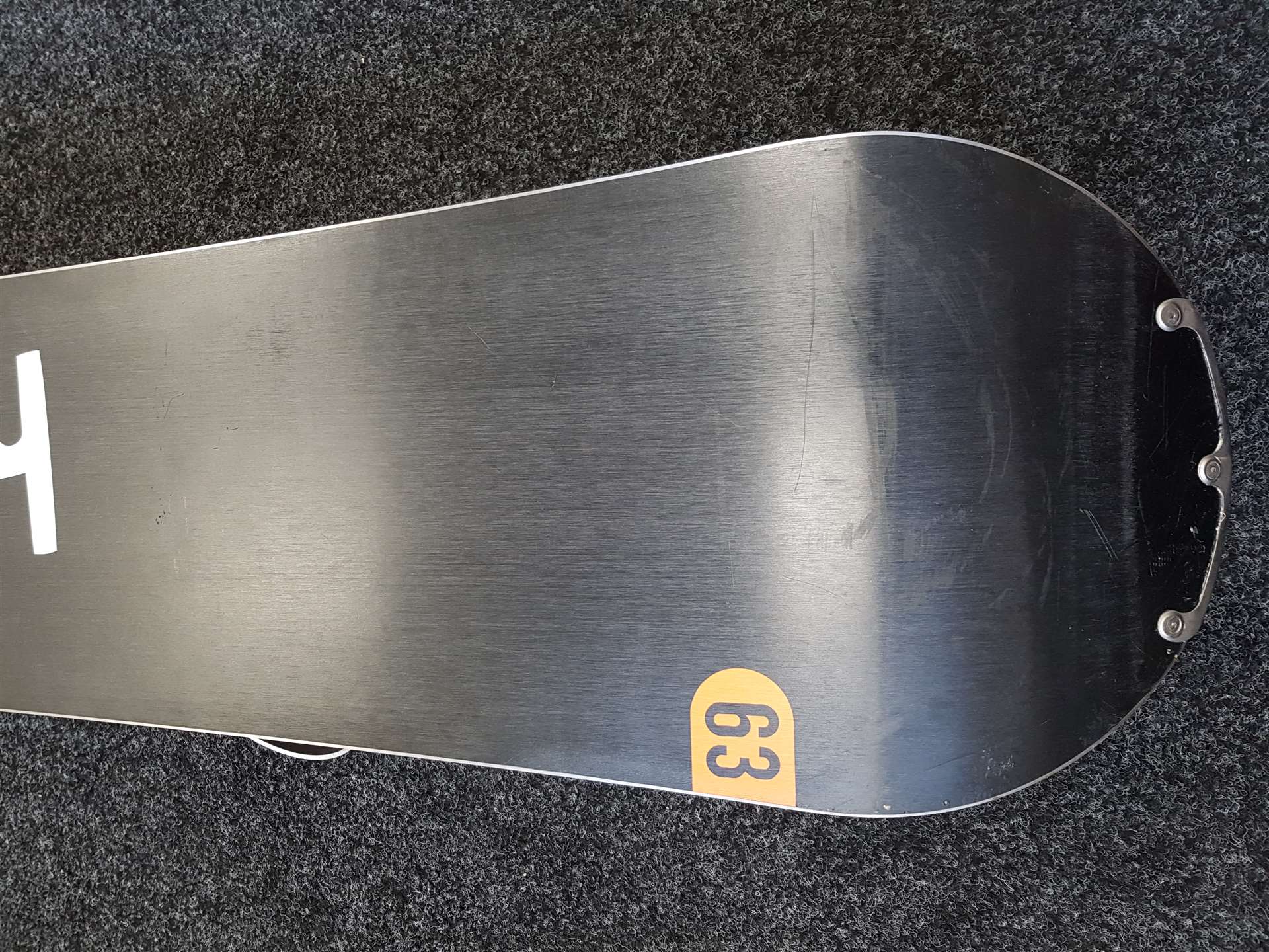 Použitý snowboard HEAD Knochen 63 + vázání Head velikost L