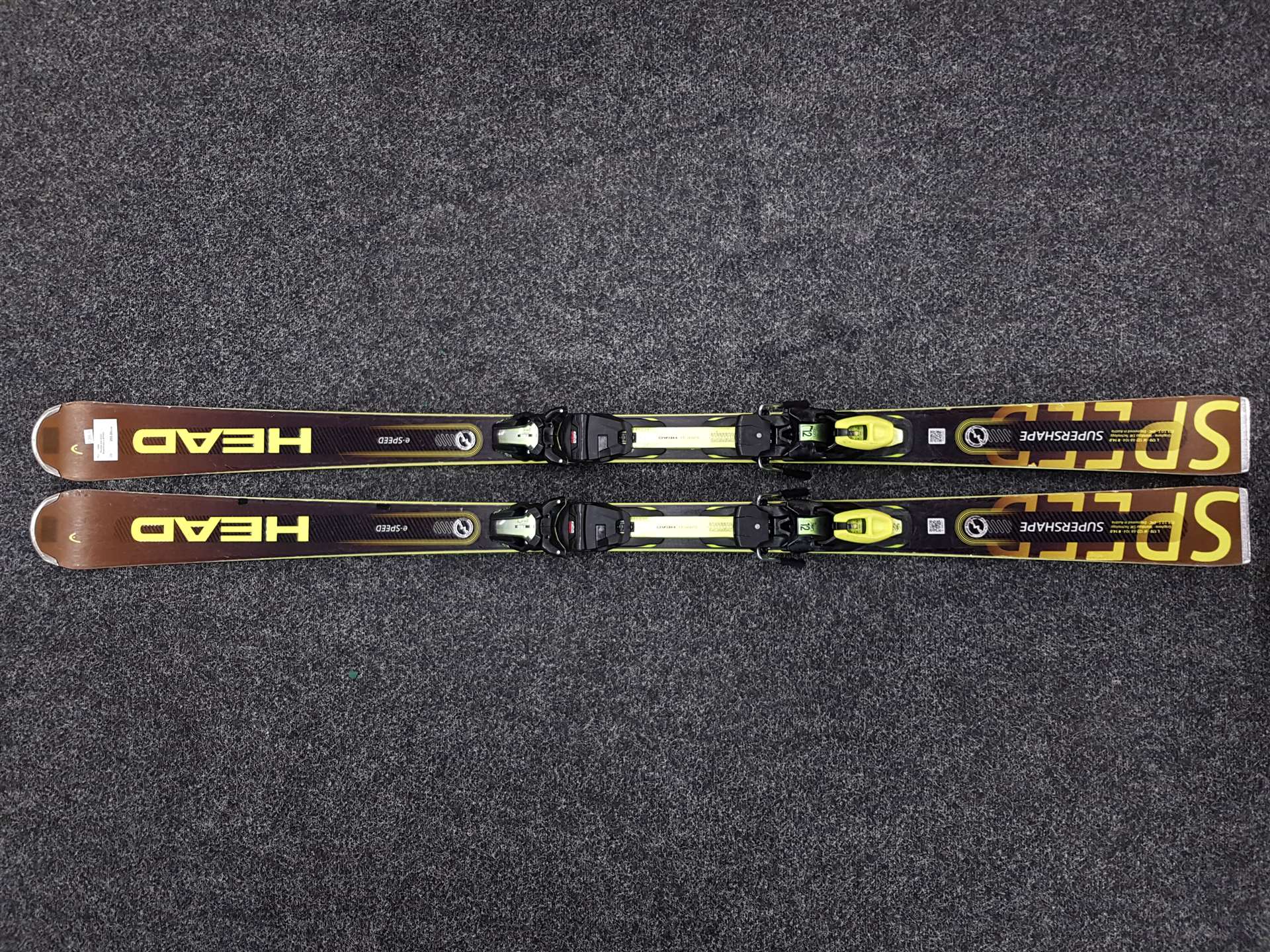 Gebrauchte HEAD Supershape e-SPEED Ski