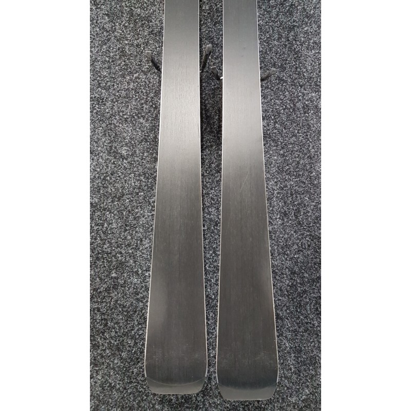 Jazdené lyže  VOLKL UNLIMITED AC progressive flex