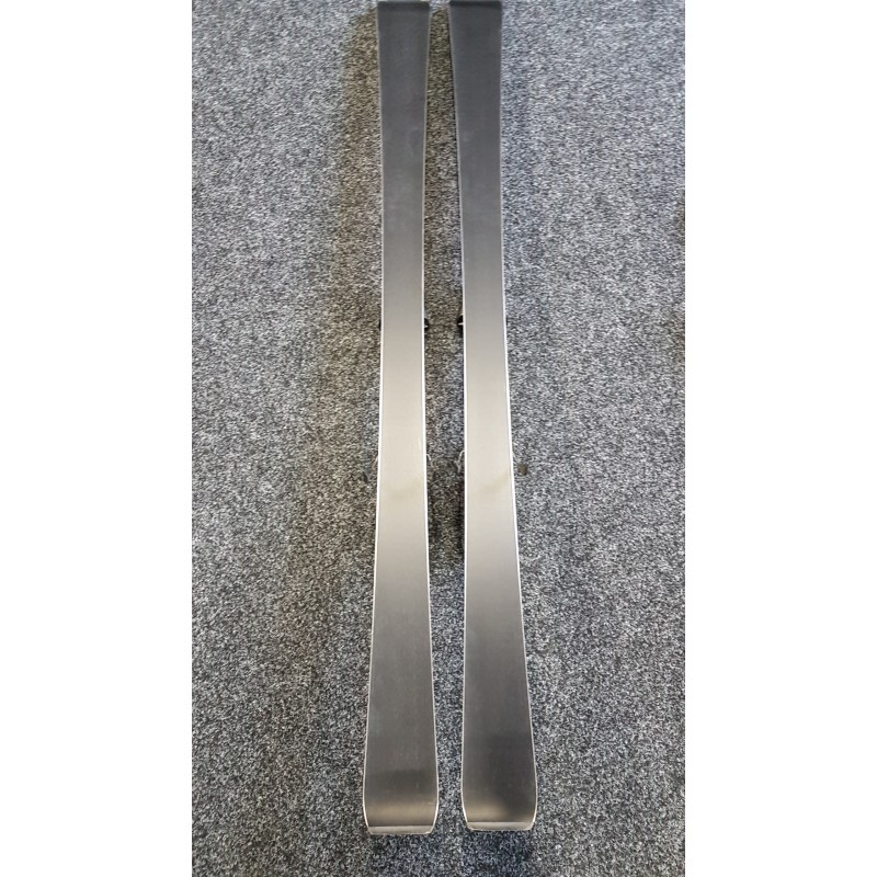Bazarové lyže ATOMIC REDSTER XT