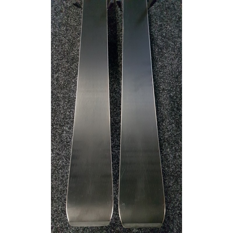Bazar schiuri NORDICA SENTRA