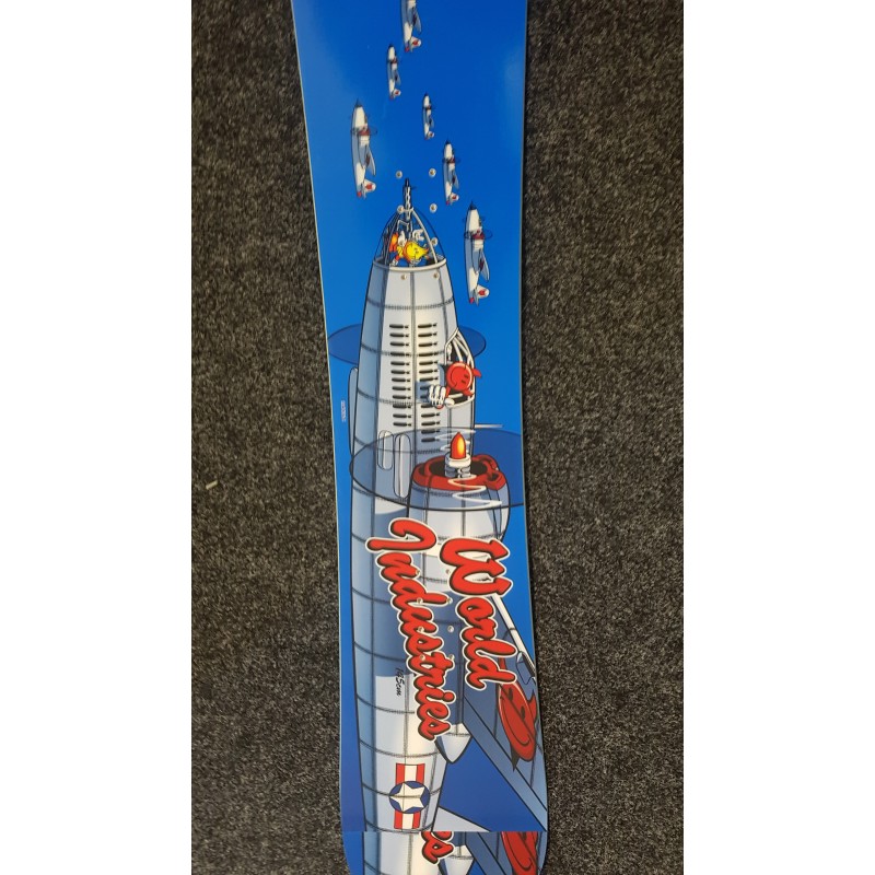 Bazárový snowboard World Industries
