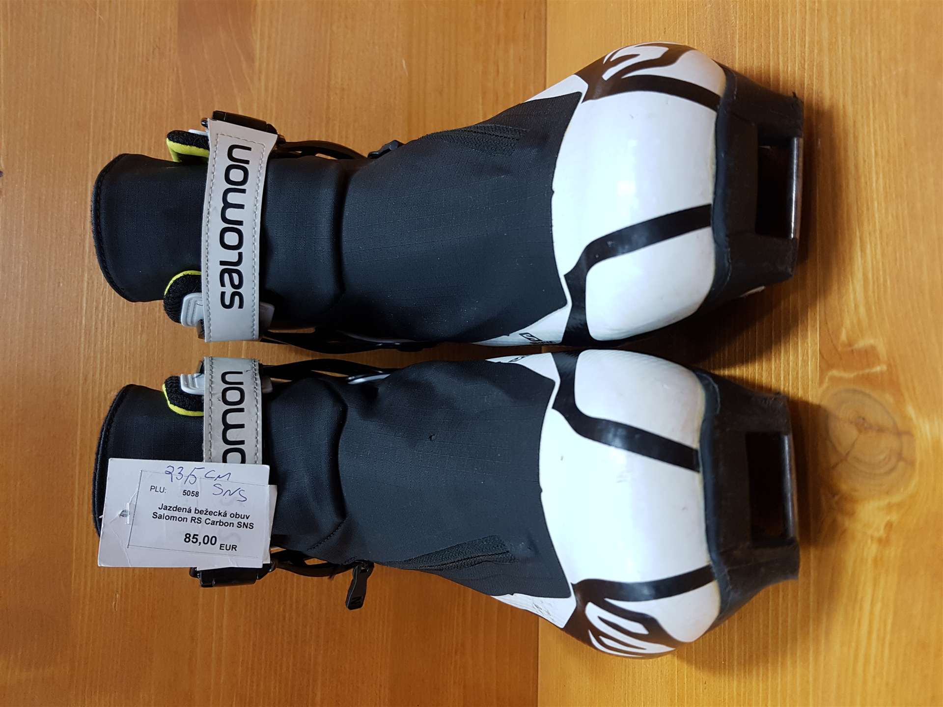 Ježdené běžecké boty  Salomon RS Carbon SNS 23,5