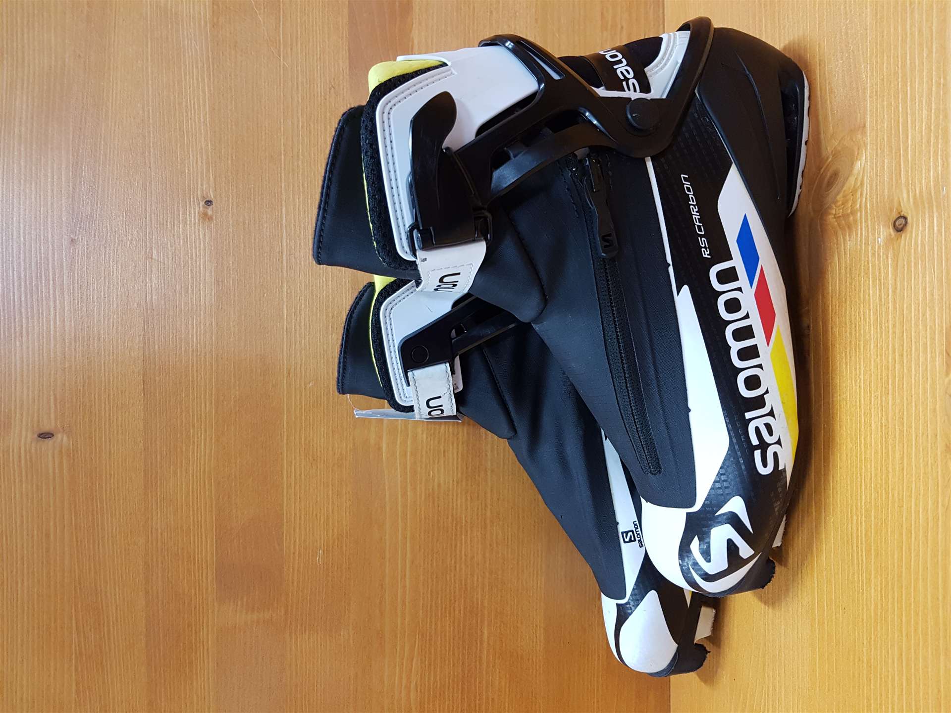 Ježdené běžecké boty  Salomon RS Carbon SNS 23,5