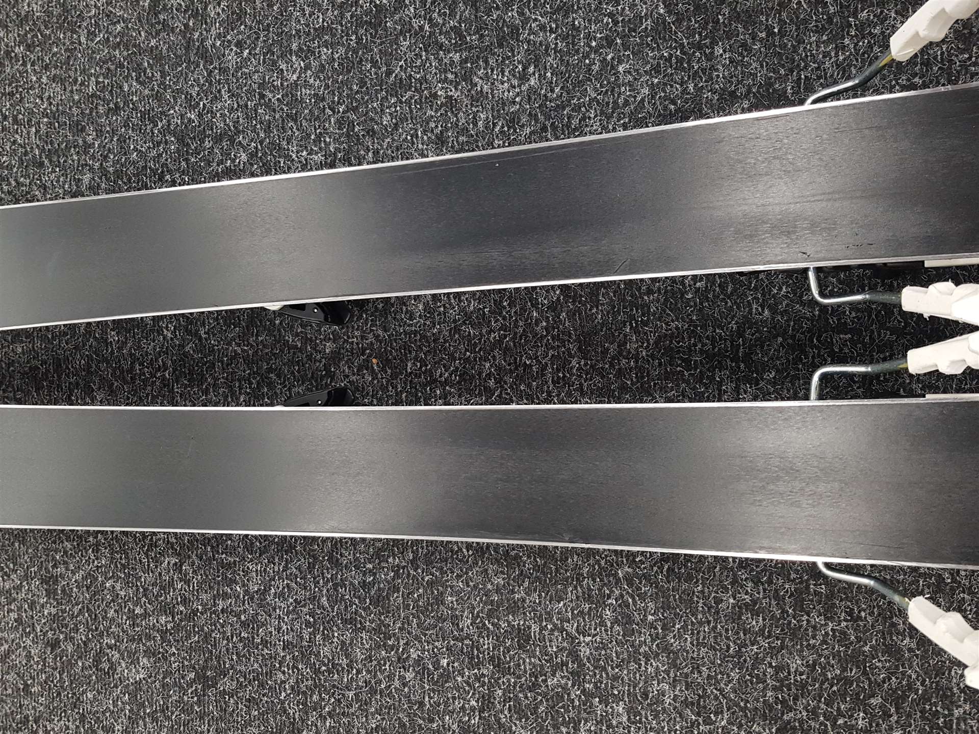 Ježděné lyže SALOMON XDRIVER 7.5