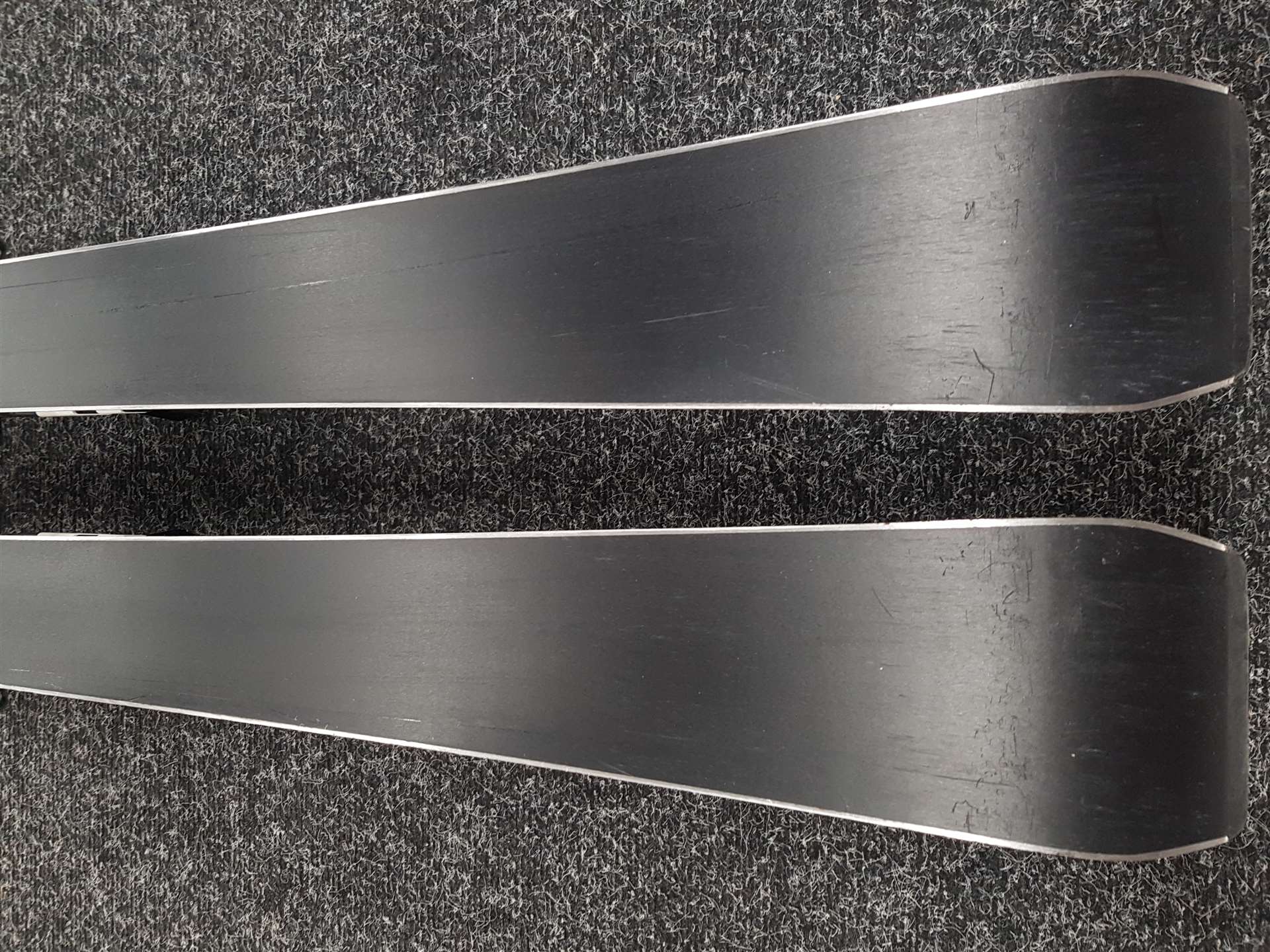 Ježděné lyže SALOMON XDRIVER 7.5
