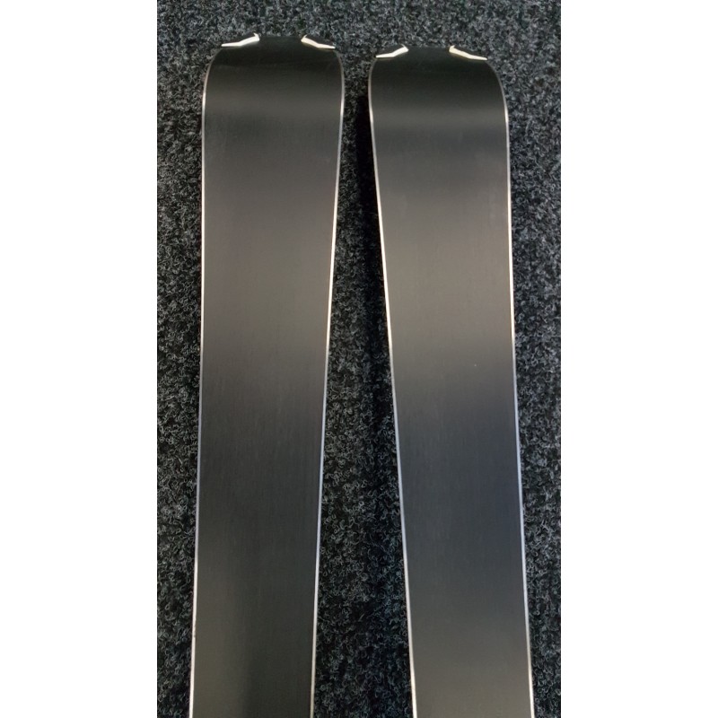 Jazdené lyže HEAD REV 70