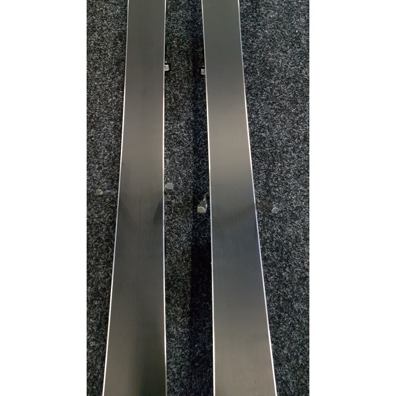 Jazdené lyže HEAD REV 70