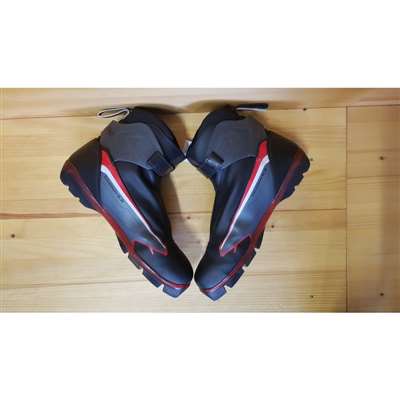 Pantofi de alergare second hand Salomon SNS Escape 7 30.5