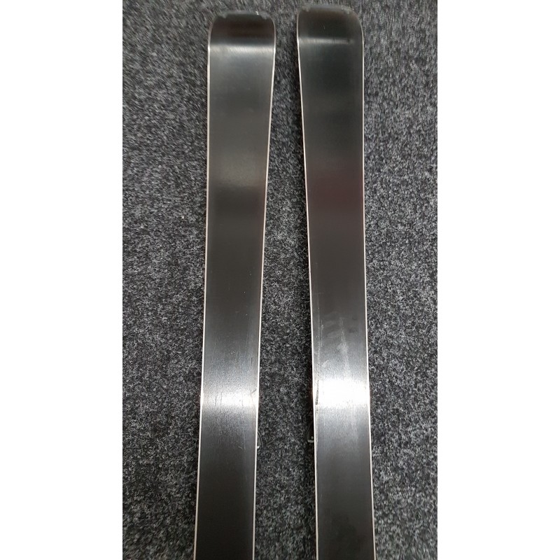 Skis ELAN Explore X à prix réduit