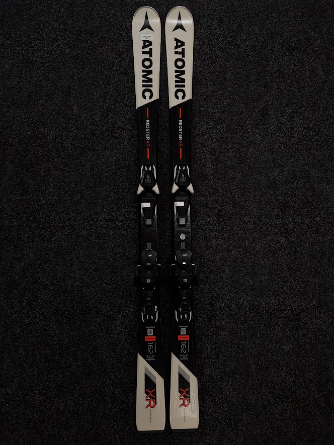 Schiuri bazar ATOMIC REDSTER XR 178