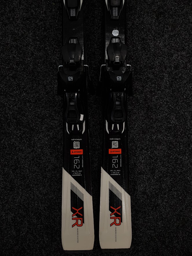 Schiuri bazar ATOMIC REDSTER XR 178