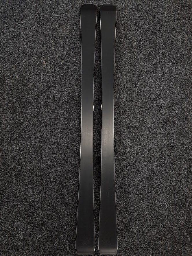 Schiuri bazar ATOMIC REDSTER XR 178