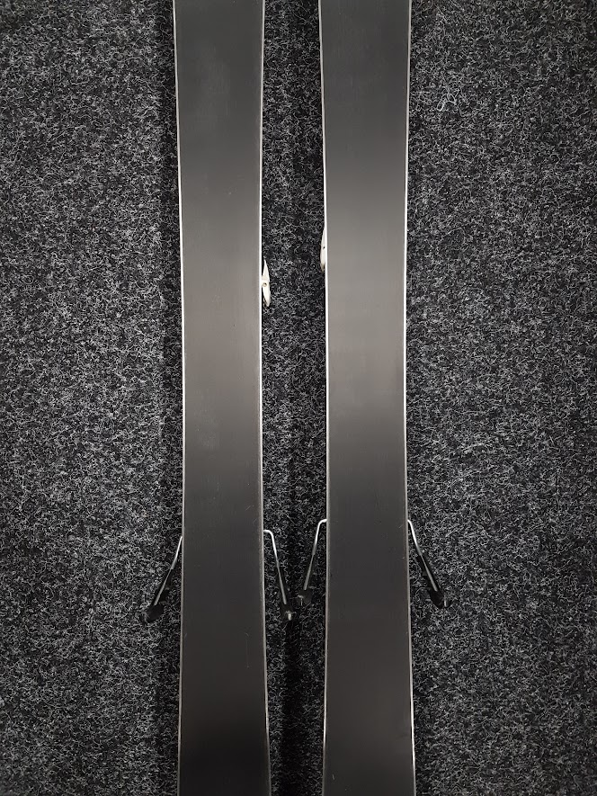 Narty bazarowe Volkl Deacon 7.4 