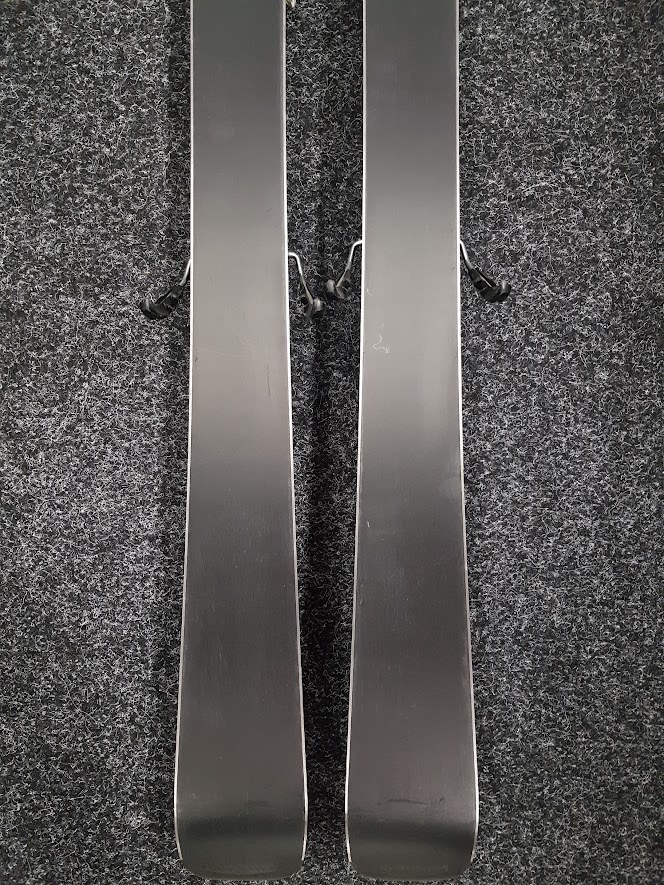 Bazárové lyže Volkl Deacon 7.4 