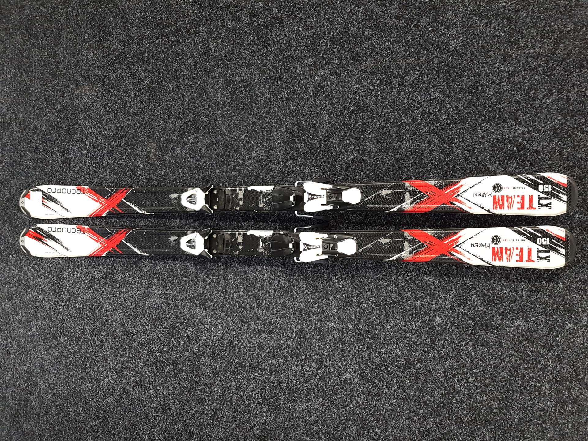 Použité lyže TECNOPRO XT Team + vázání Tecnopro TL 75