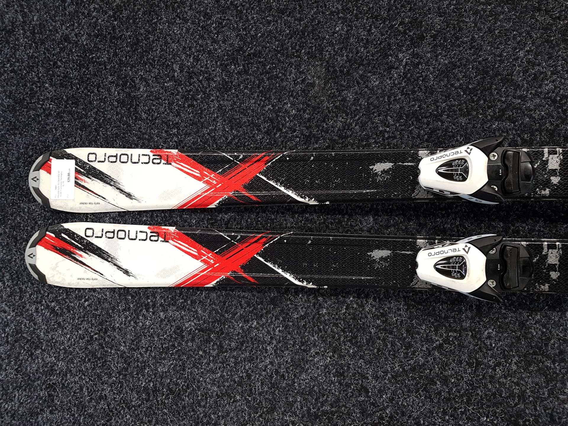 Použité lyže TECNOPRO XT Team + vázání Tecnopro TL 75