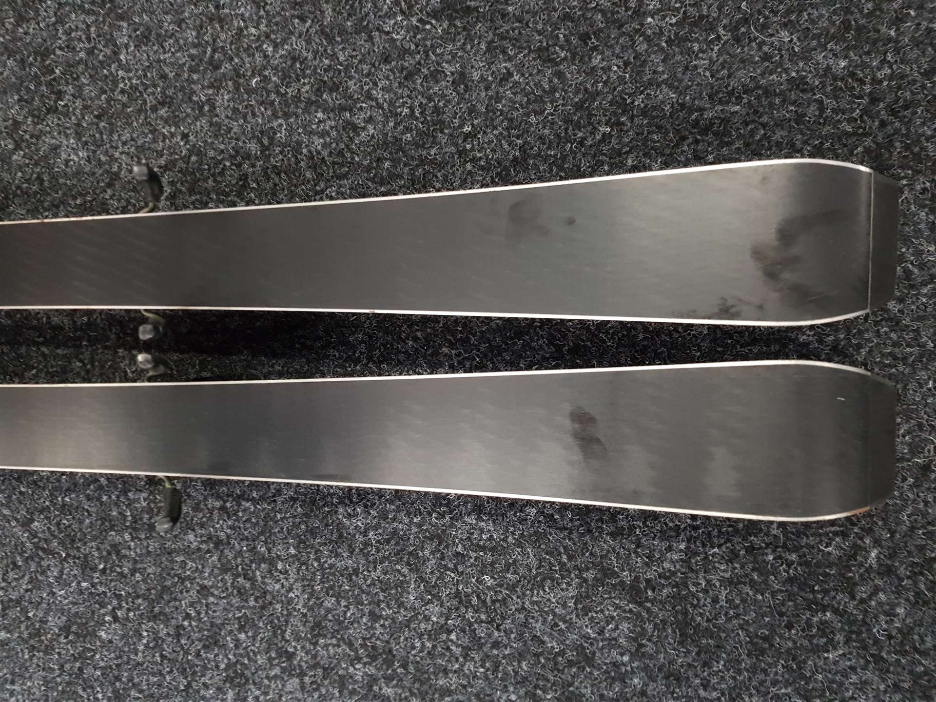 Použité lyže FISCHER RC4 The Curv Pro  + viazanie Fischer FS 7.0