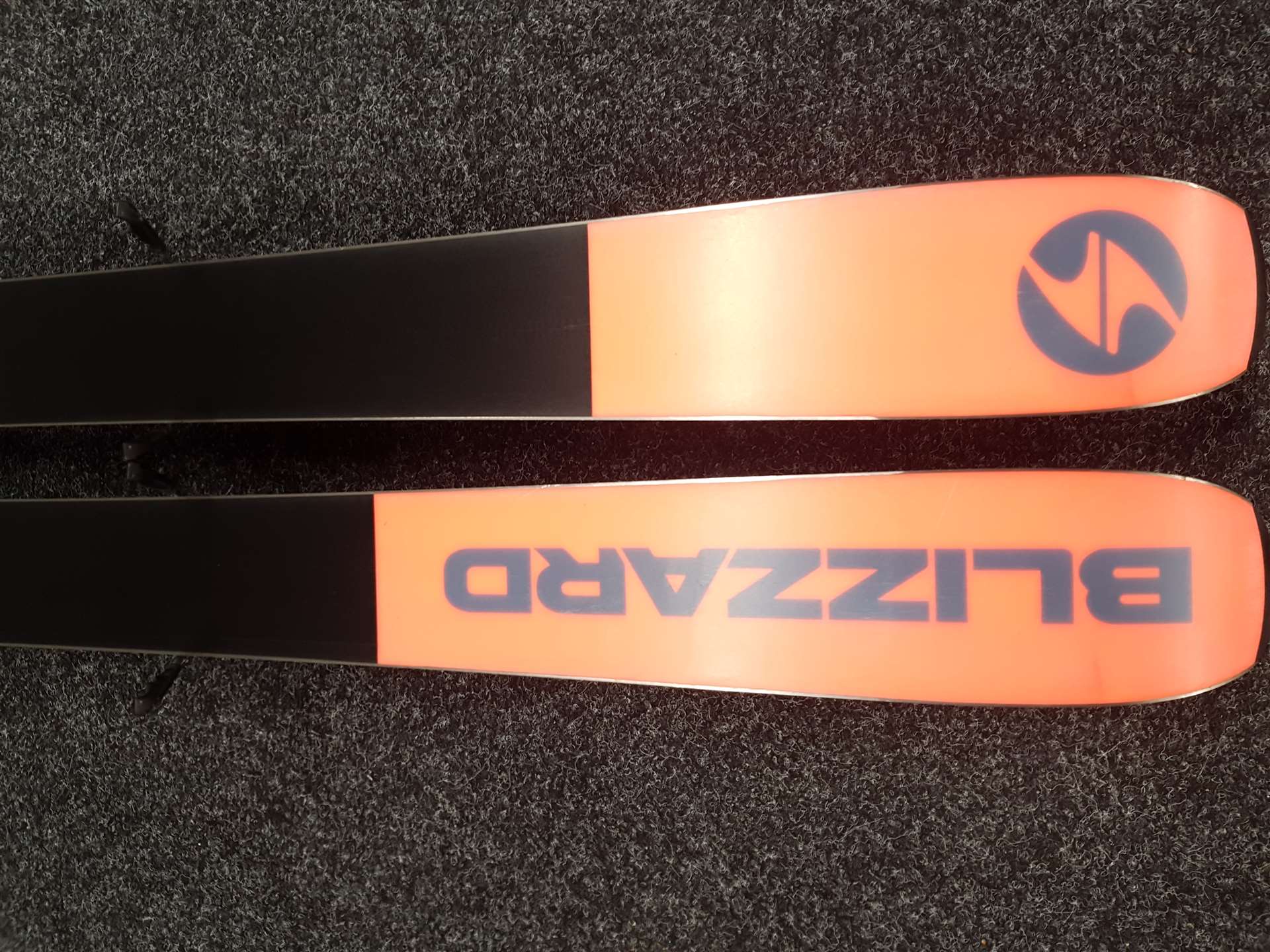 Gebrauchte Freeride-Ski BLIZZARD RUSTLER