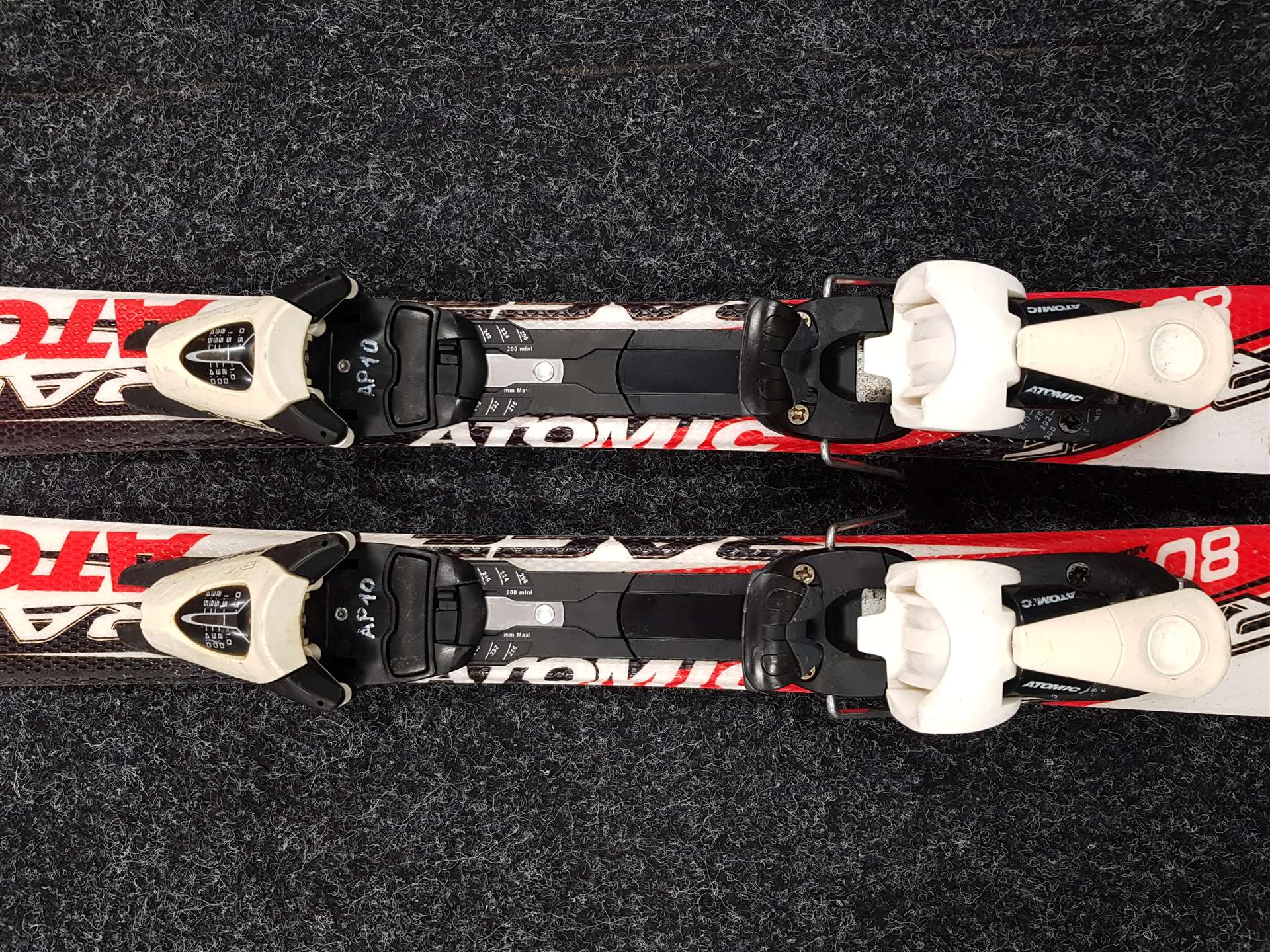 Gebrauchte Kinderski ATOMIC Race + Bindungen Atomic 4.5