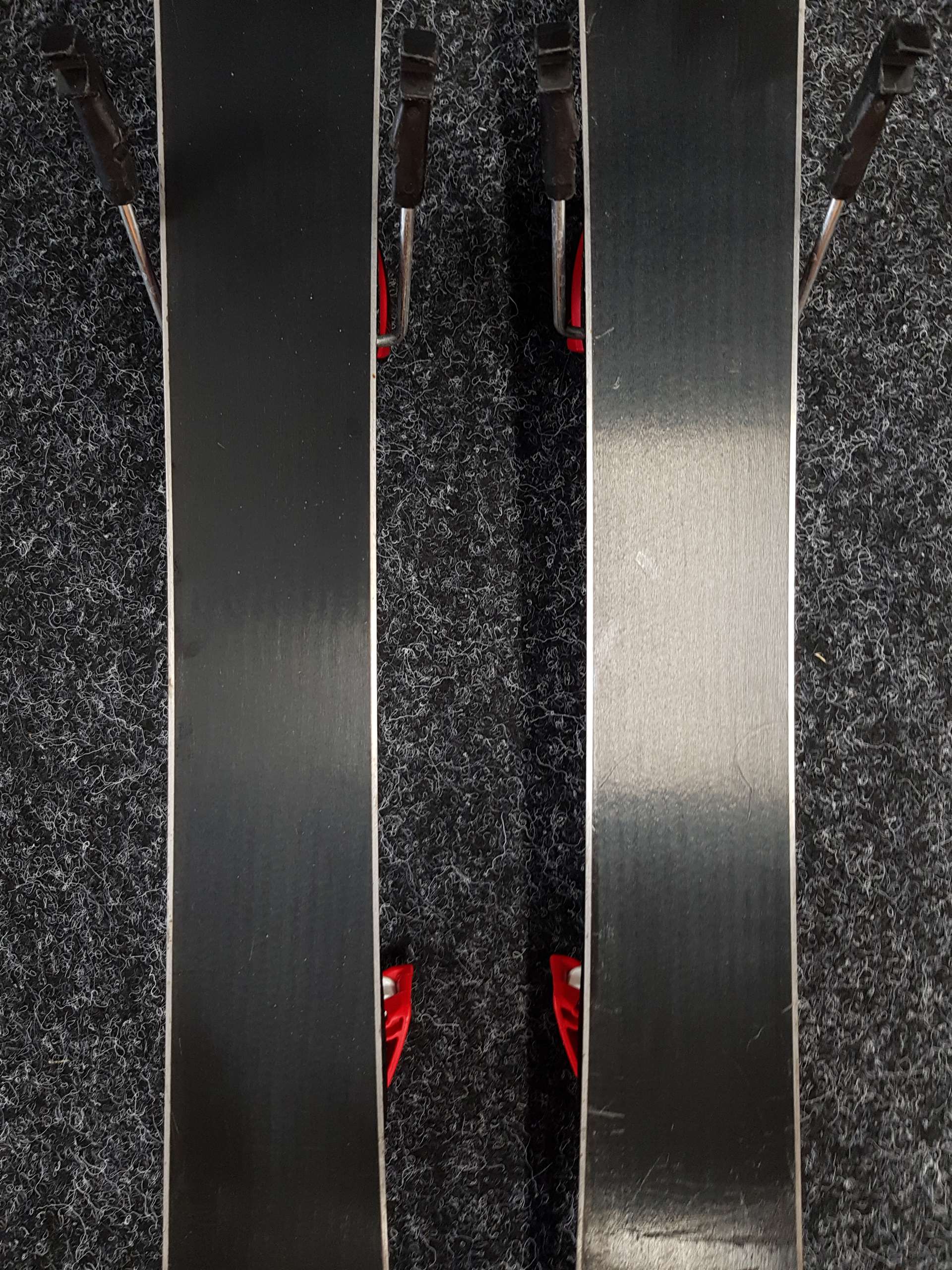 Sci usati per bambini ATOMIC Redster J2 + attacchi Atomic 5