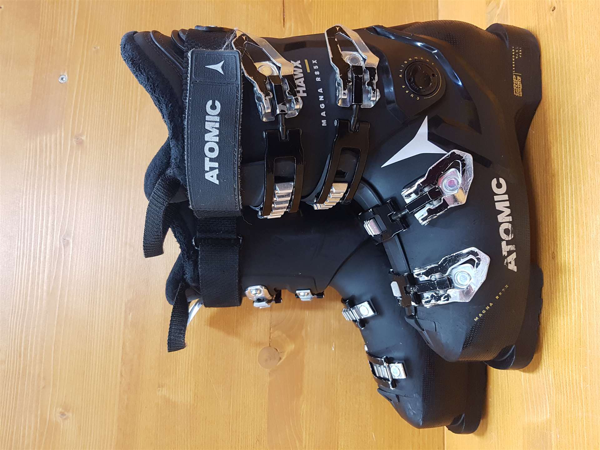 Scarponi da sci usati ATOMIC Hawx Magna R85X