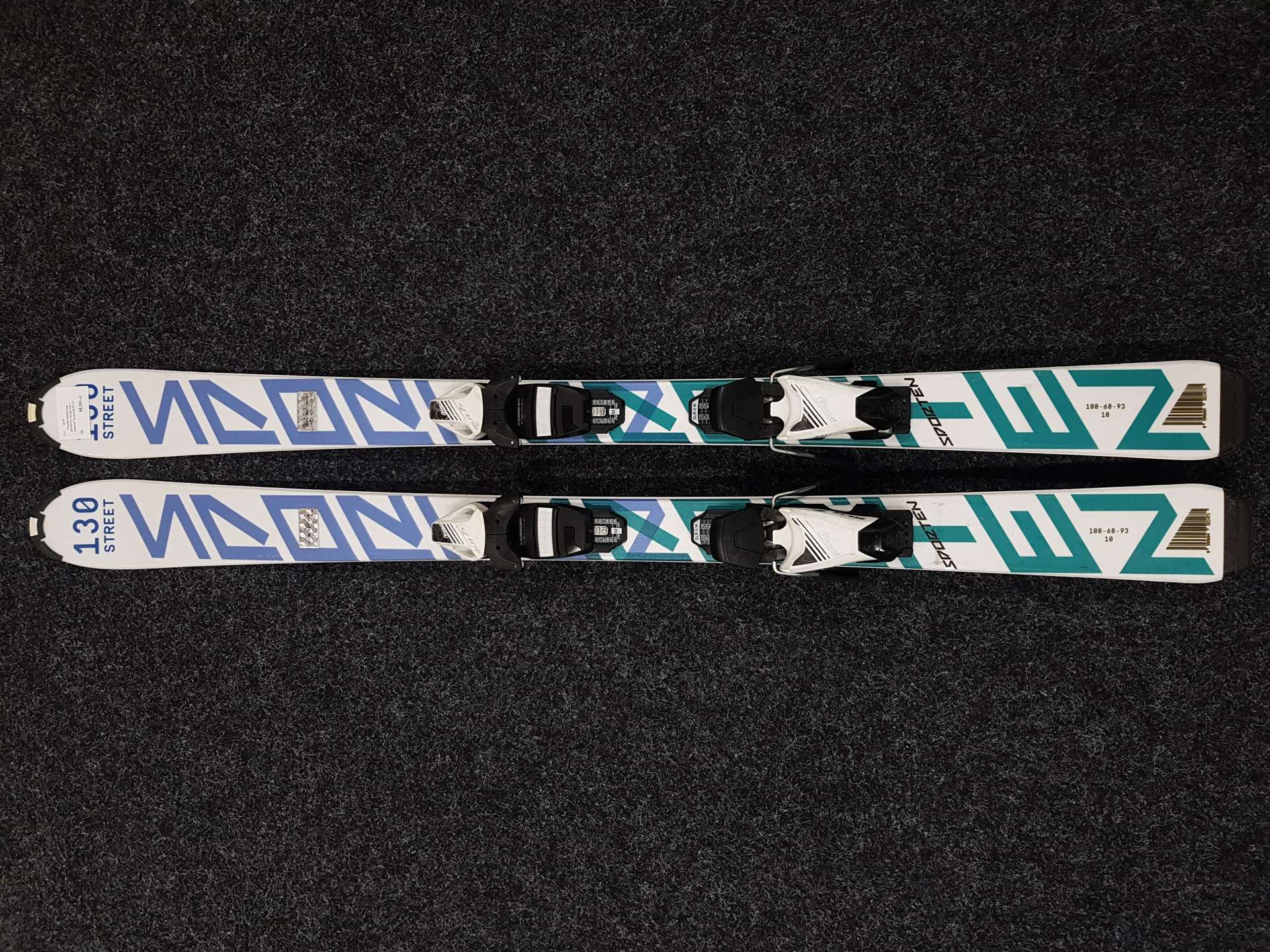 Sci da sci per bambini usati SPORTEN Street 130 + attacchi Tyrolia SLR 7.5