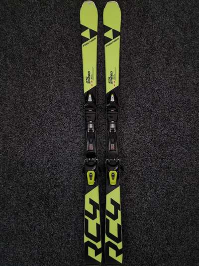 Skis FISCHER RC4 XTR Speed à prix réduit