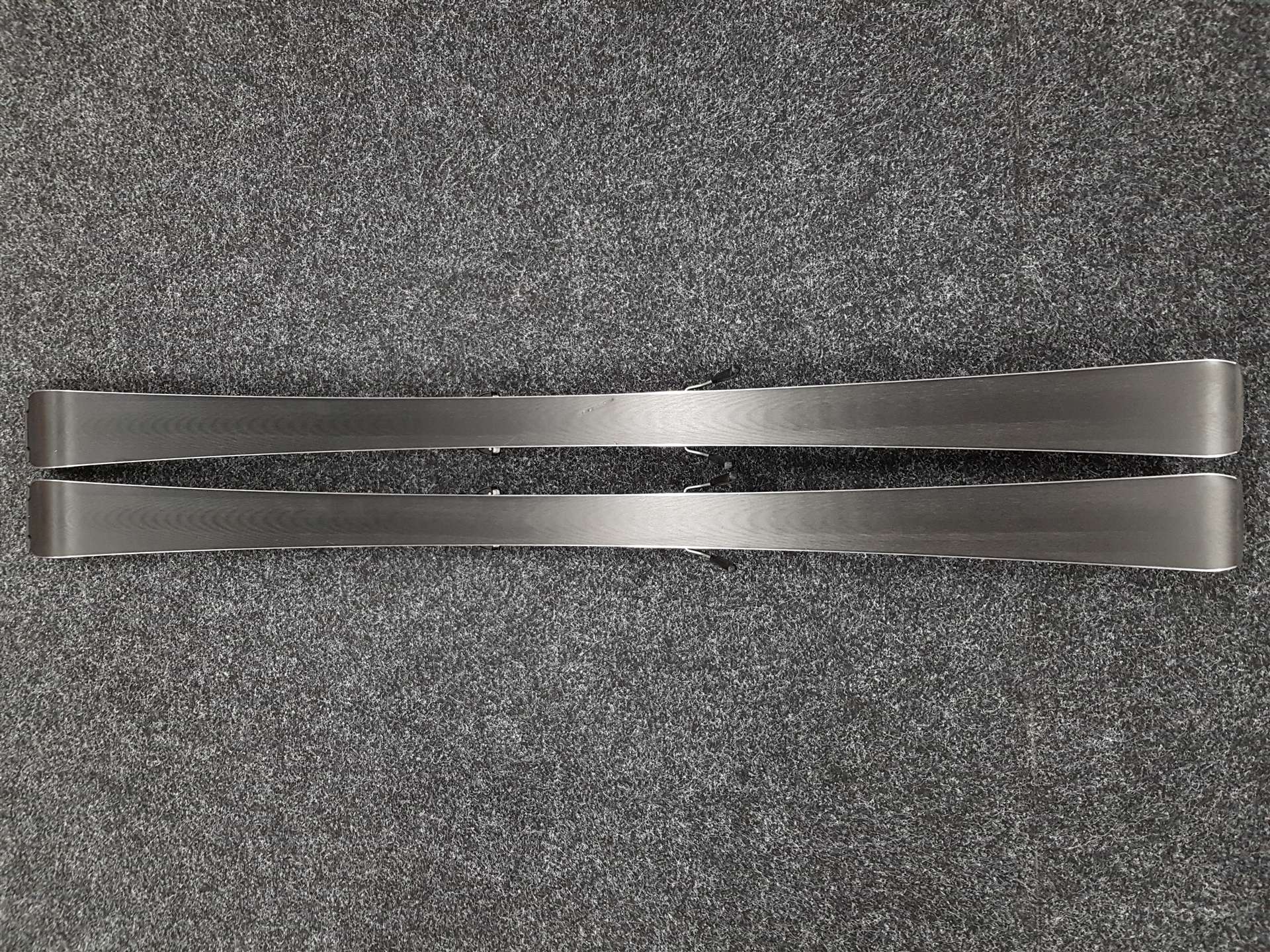 Gebrauchte ELAN RSLX Ski + Elan EL 11 Bindungen