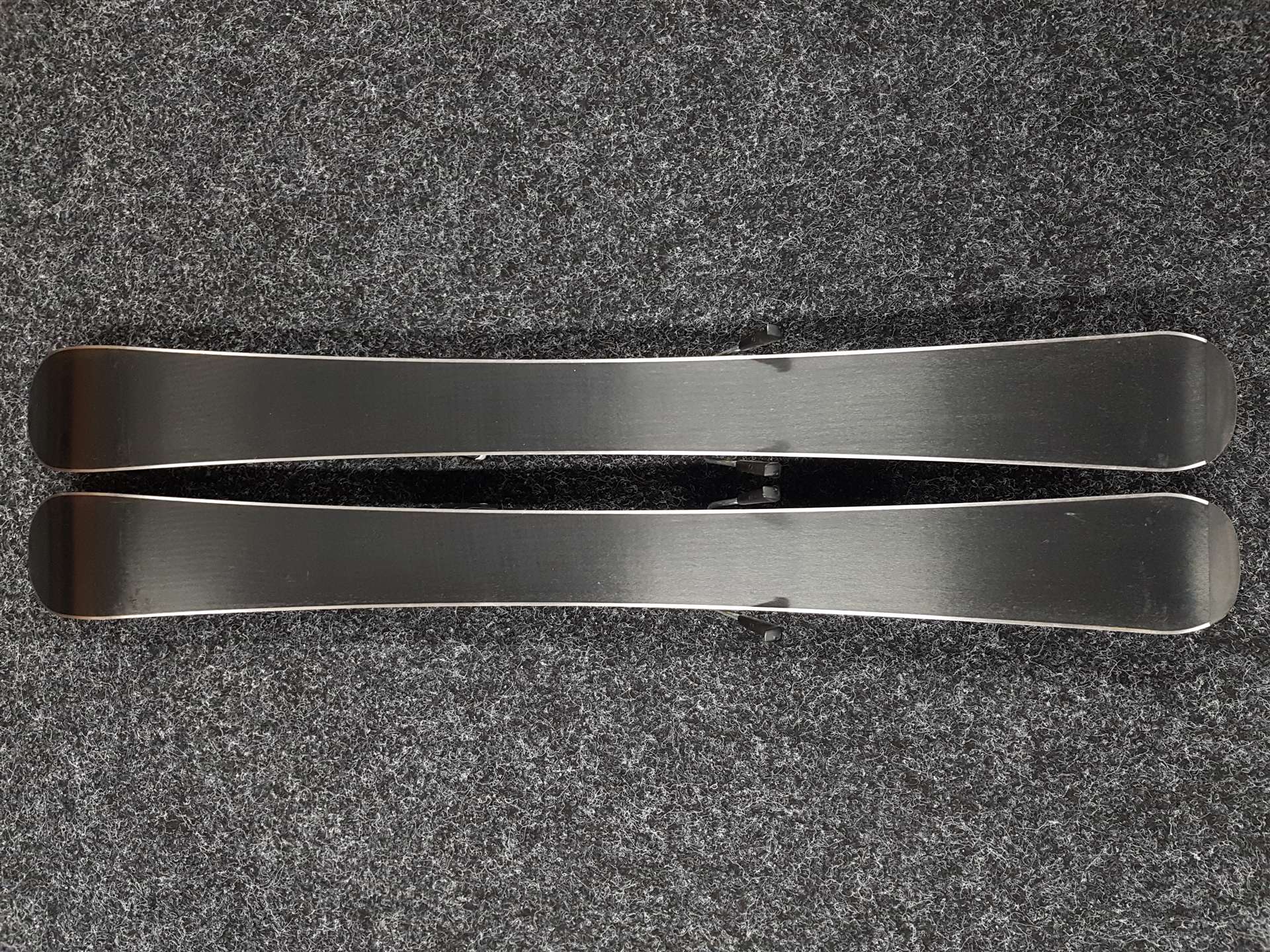 Esquís infantiles usados TECNOPRO XR Team + fijaciones Tyrolia Sympro SP 45