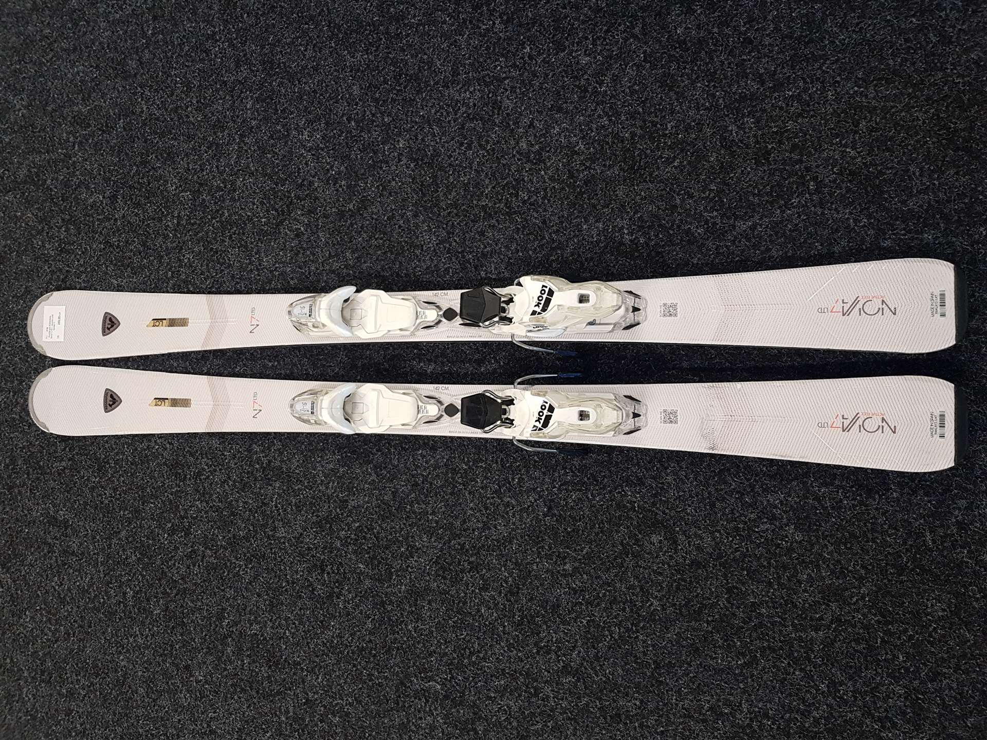 Sci usati ROSSIGNOL Nova 7 LTD + attacchi Look Xpress 11