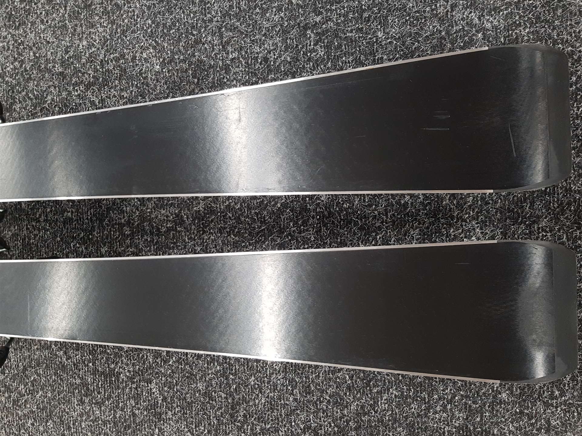 Použité lyže ELAN Element 74