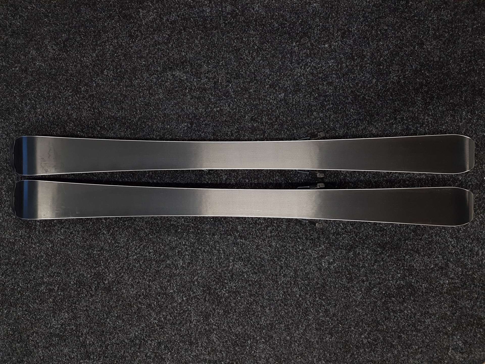 Schiuri Salomon Race JR folosite + legături Salomon 5