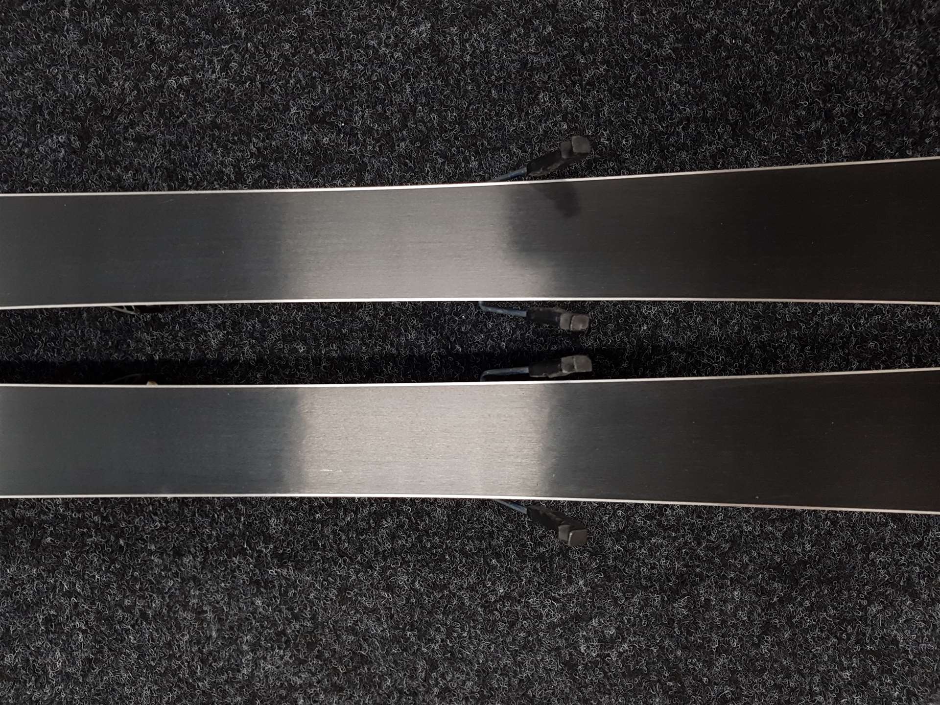 Schiuri Salomon Race JR folosite + legături Salomon 5