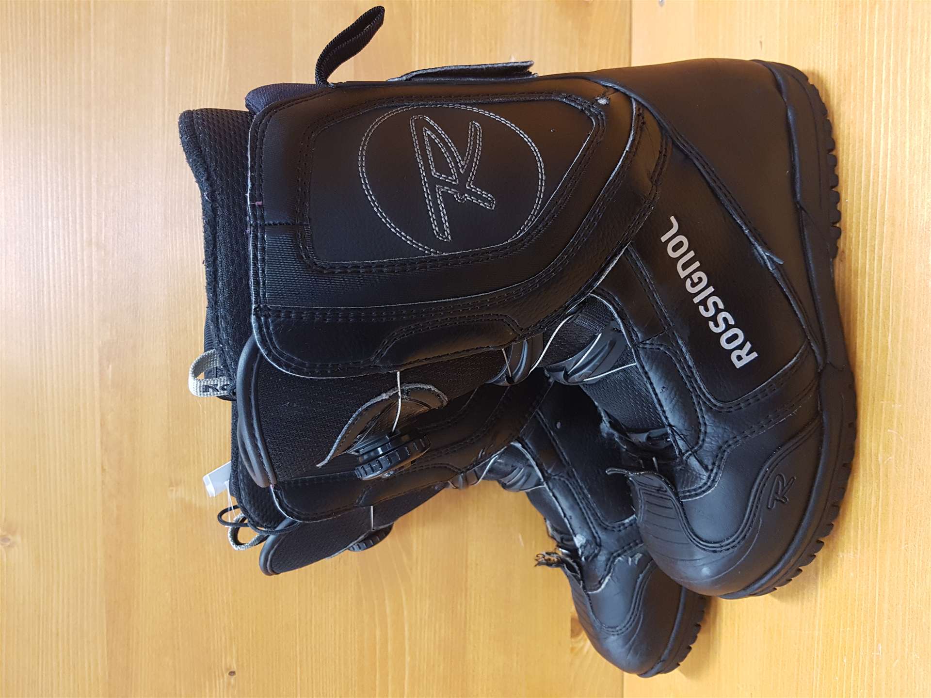 Ghete de snowboard ROSSIGNOL folosite