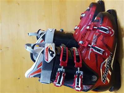Scarponi da sci Nordica Sport Machine 100 usati