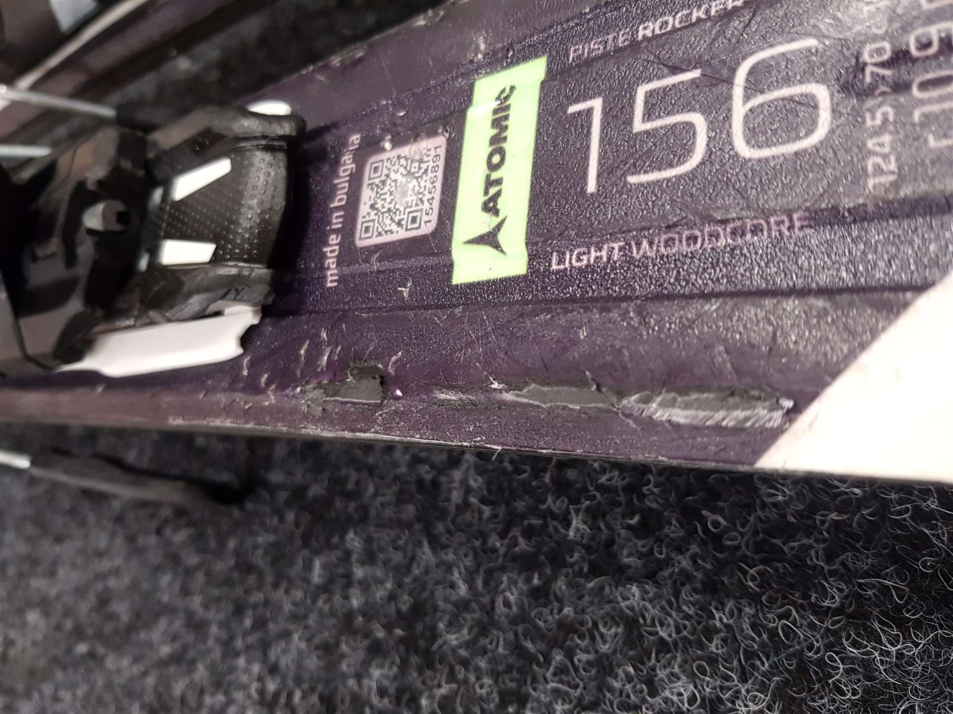 Použité lyže ATOMIC Redster SC + viazanie Atomic Lithium 10