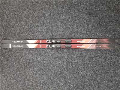 Sci da fondo usati (fuoripista) SPORTEN Ranger + attacchi NNN Roteffella