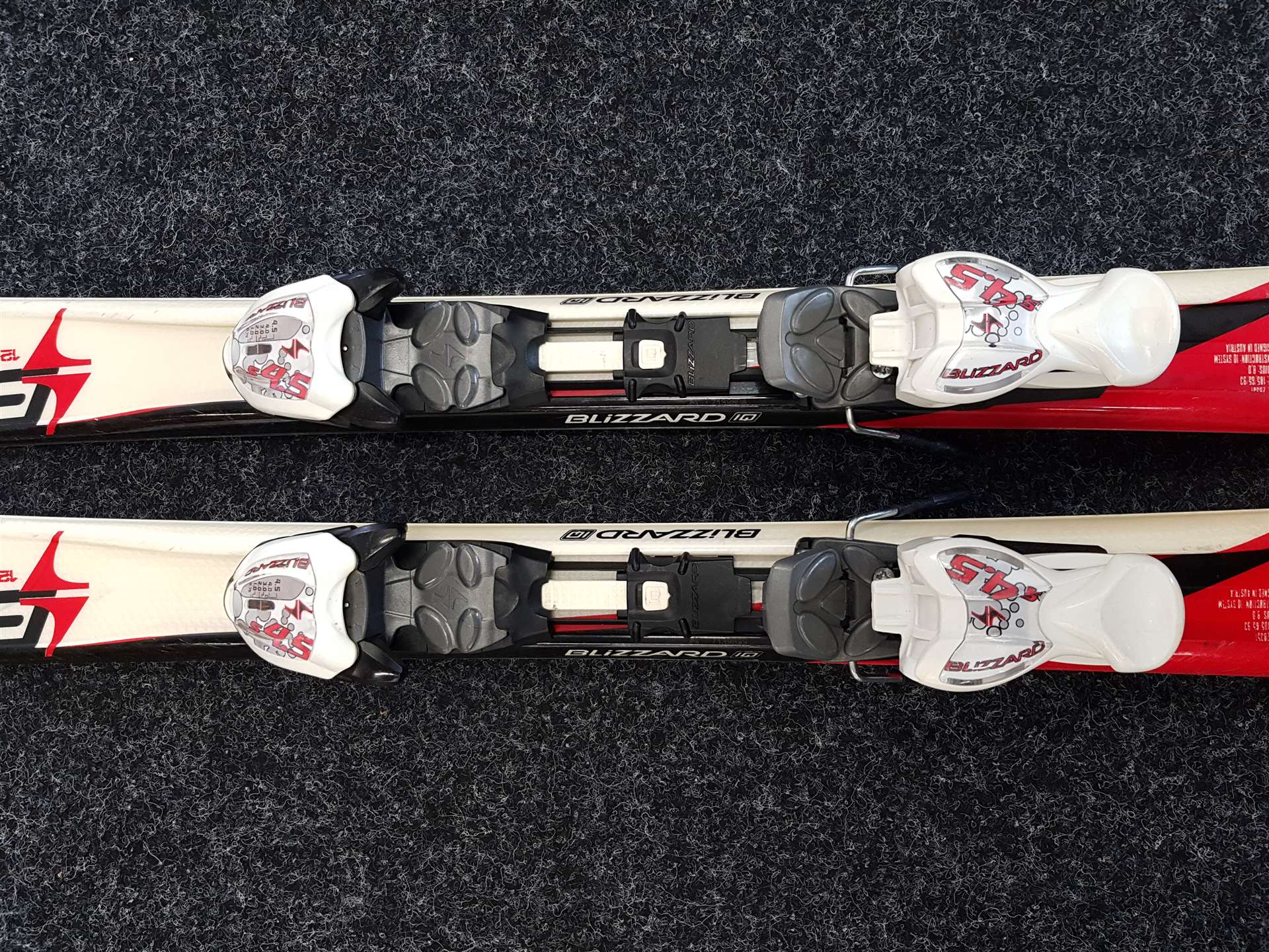 Gebrauchte Kinderski BLIZZARD RXK Speed + Blizzards 4.5 Bindungen