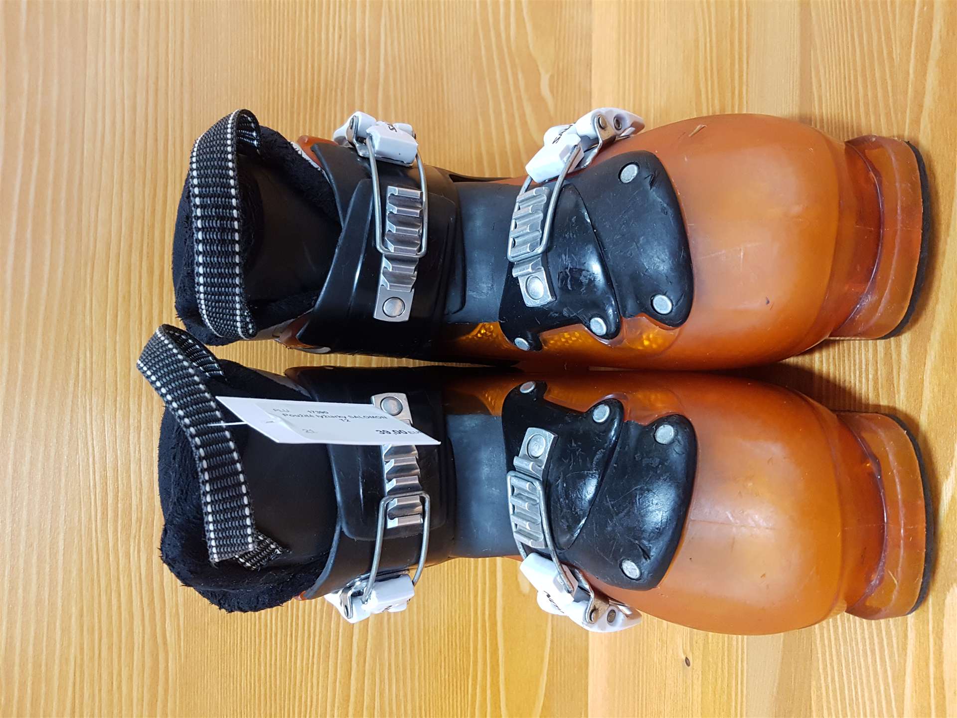 Chaussures de ski SALOMON T2 d'occasion