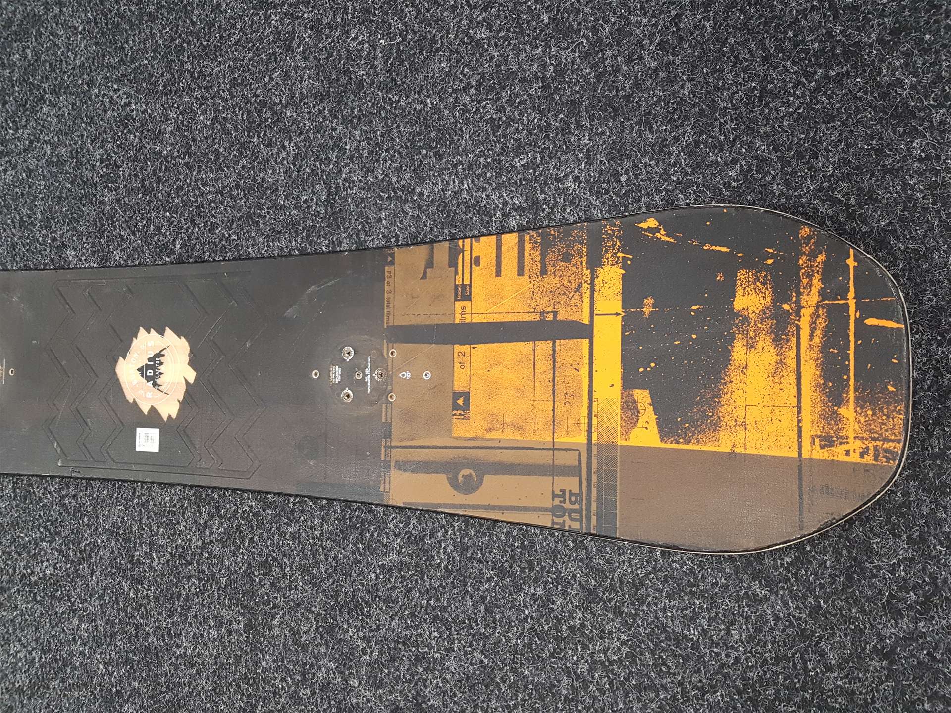 Použitý snowboard BURTON Radius Flat Top