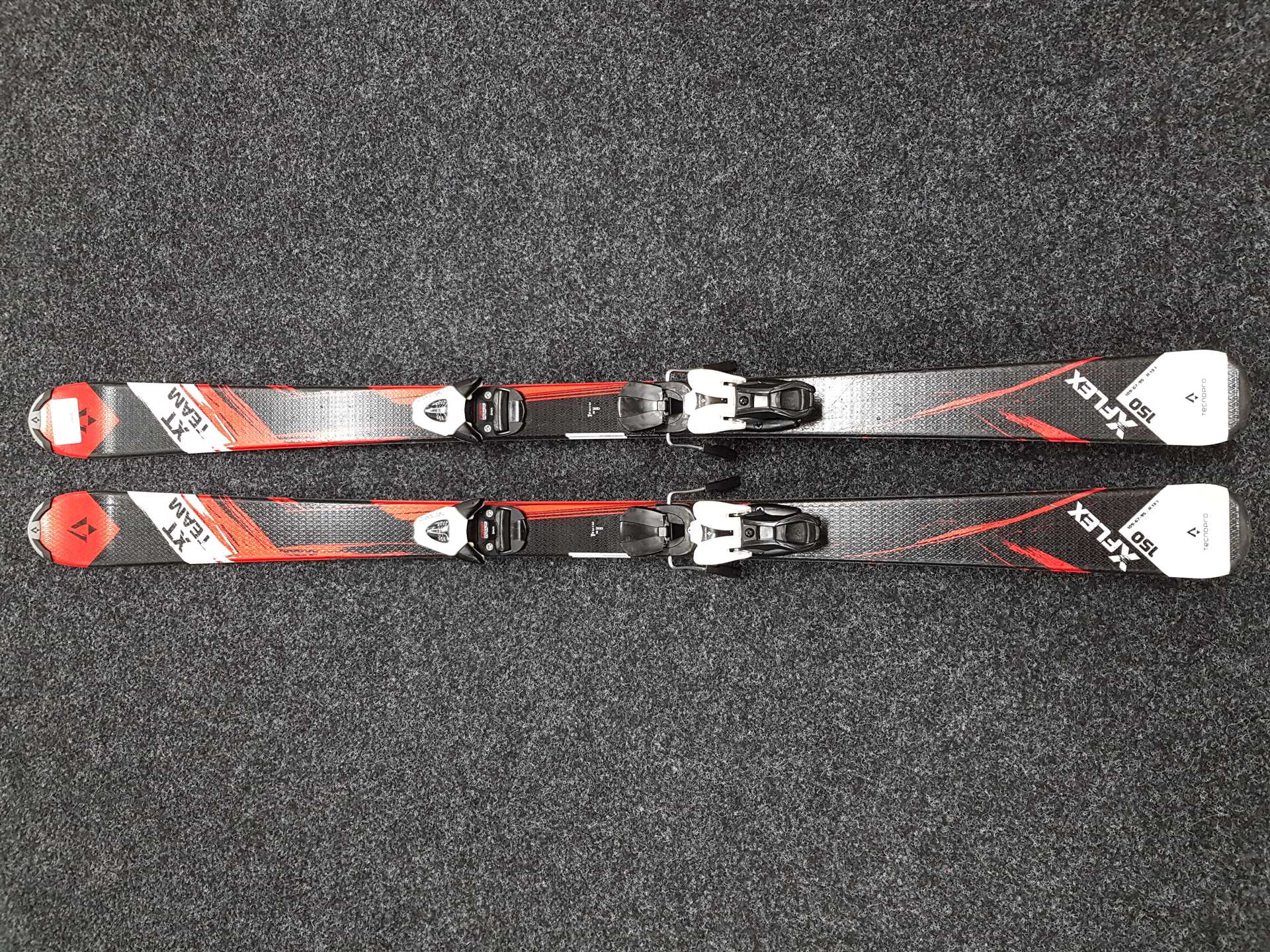 Použité lyže TECNOPRO Xt Team + viazanie Tecnopro LW 7.5