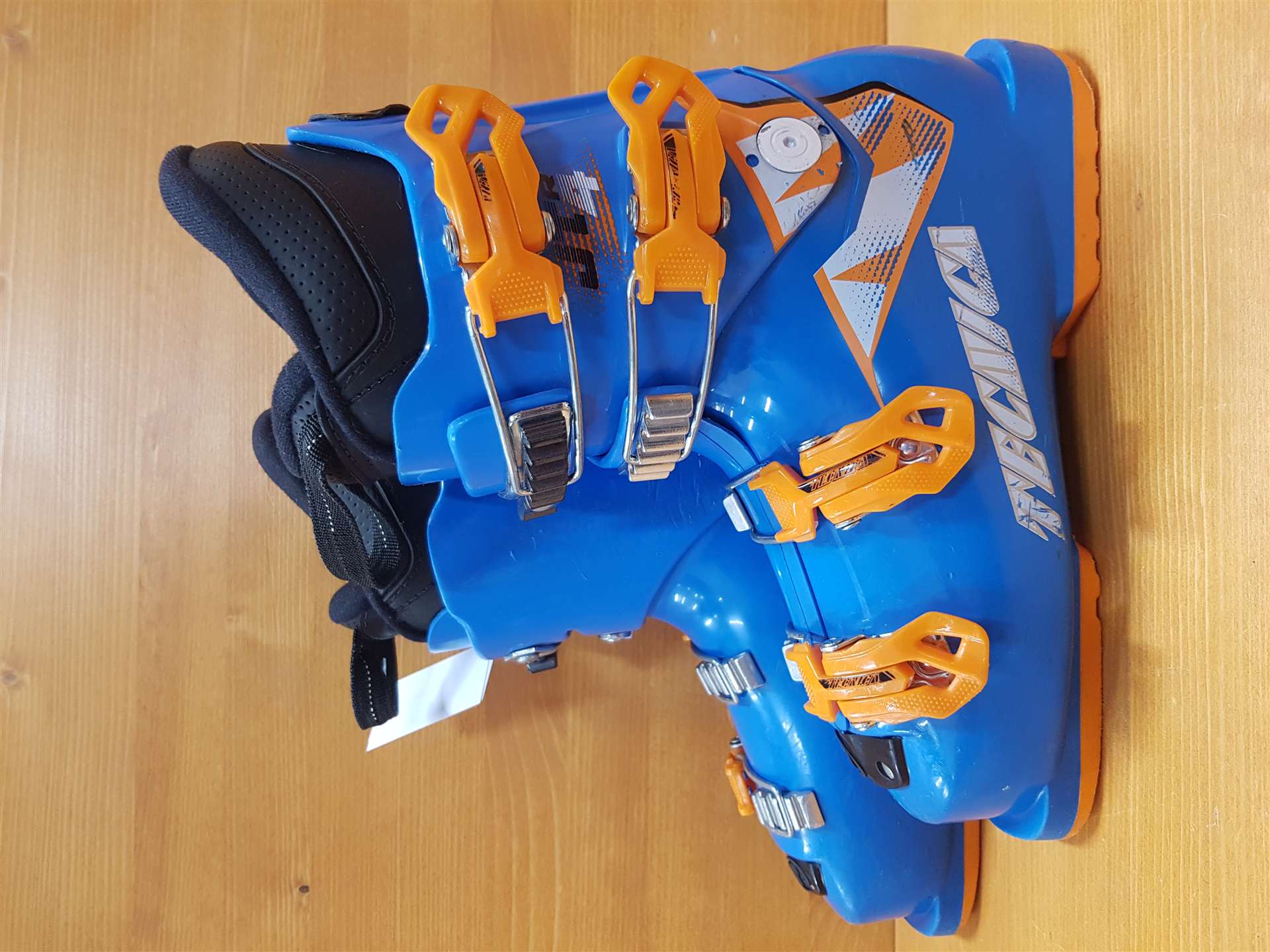 Używane buty narciarskie TECNICA JT 4 R