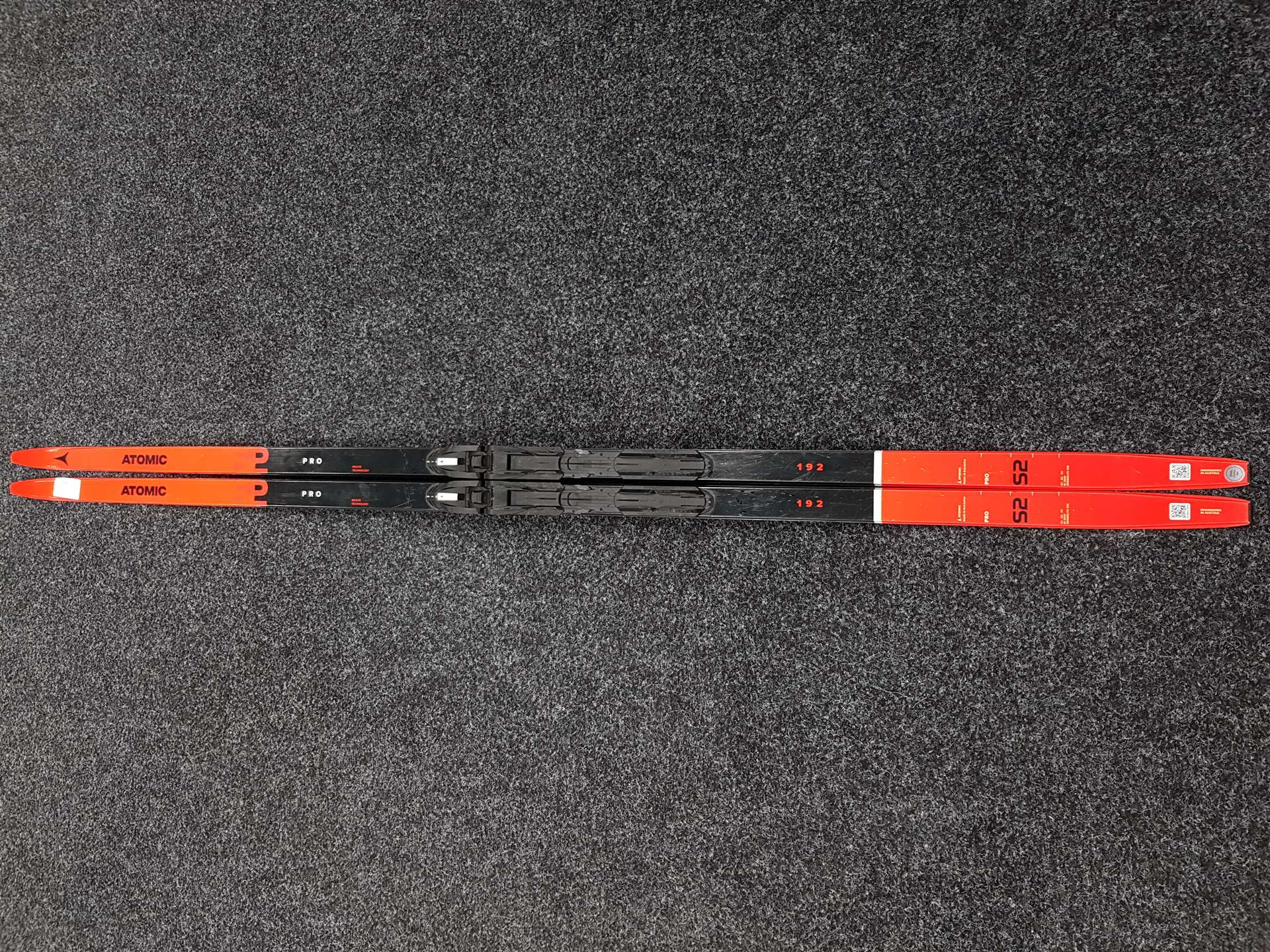 Schiuri de cross-country Atomic Pro S2 folosite + legături NNN Prolink
