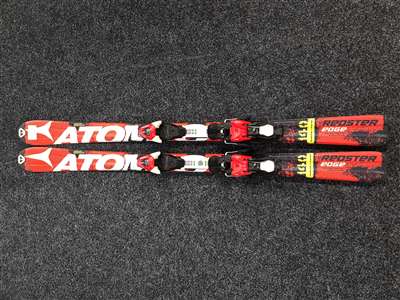 Esquís ATOMIC Redster Edge usados + fijaciones Atomic XTE 7