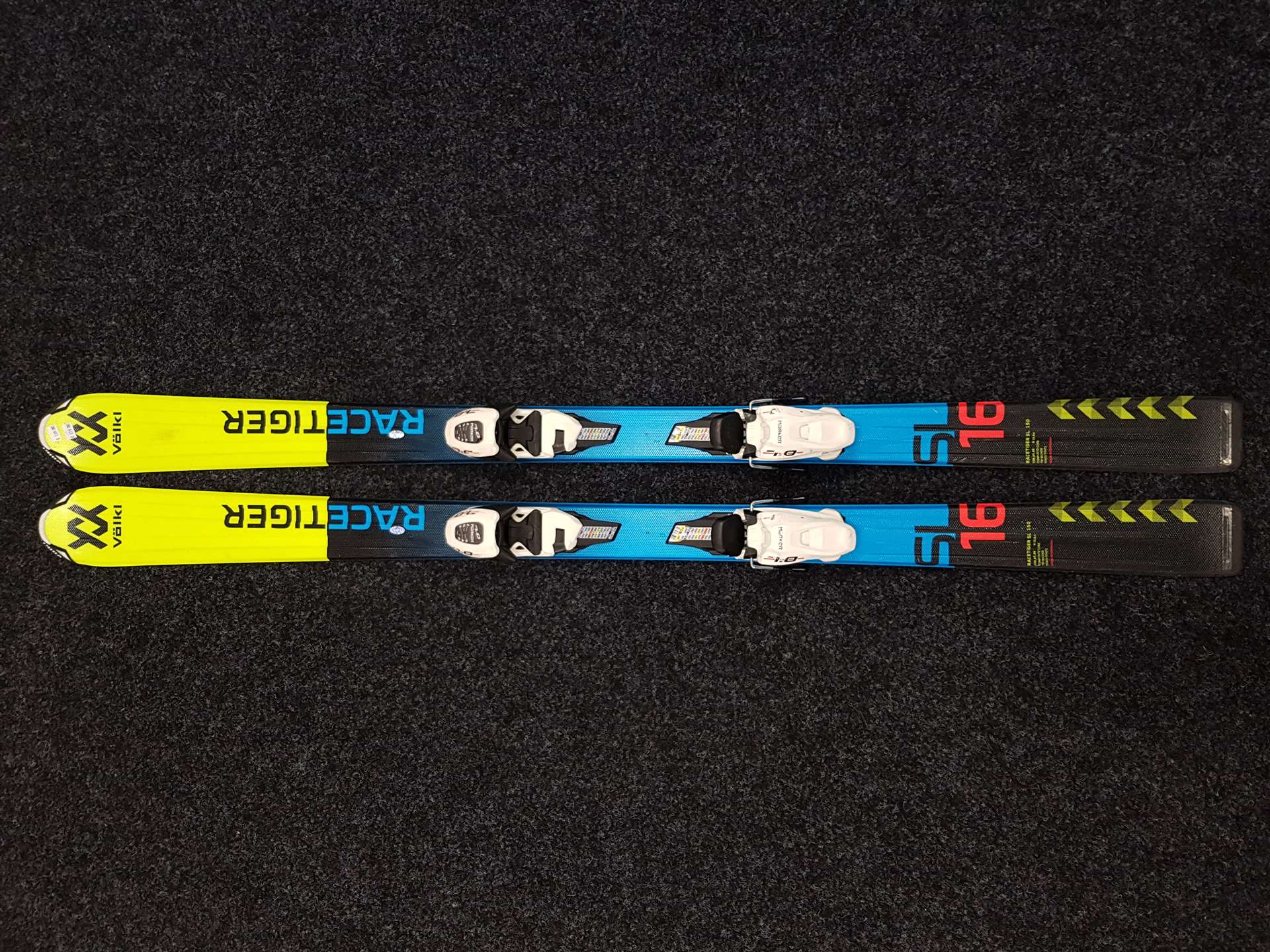 Używane narty VOLKL Racetiger SL + wiązania Marker 7.0